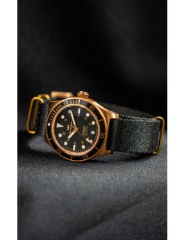 Glycine GL0517 Combat Sub 39 Bronze