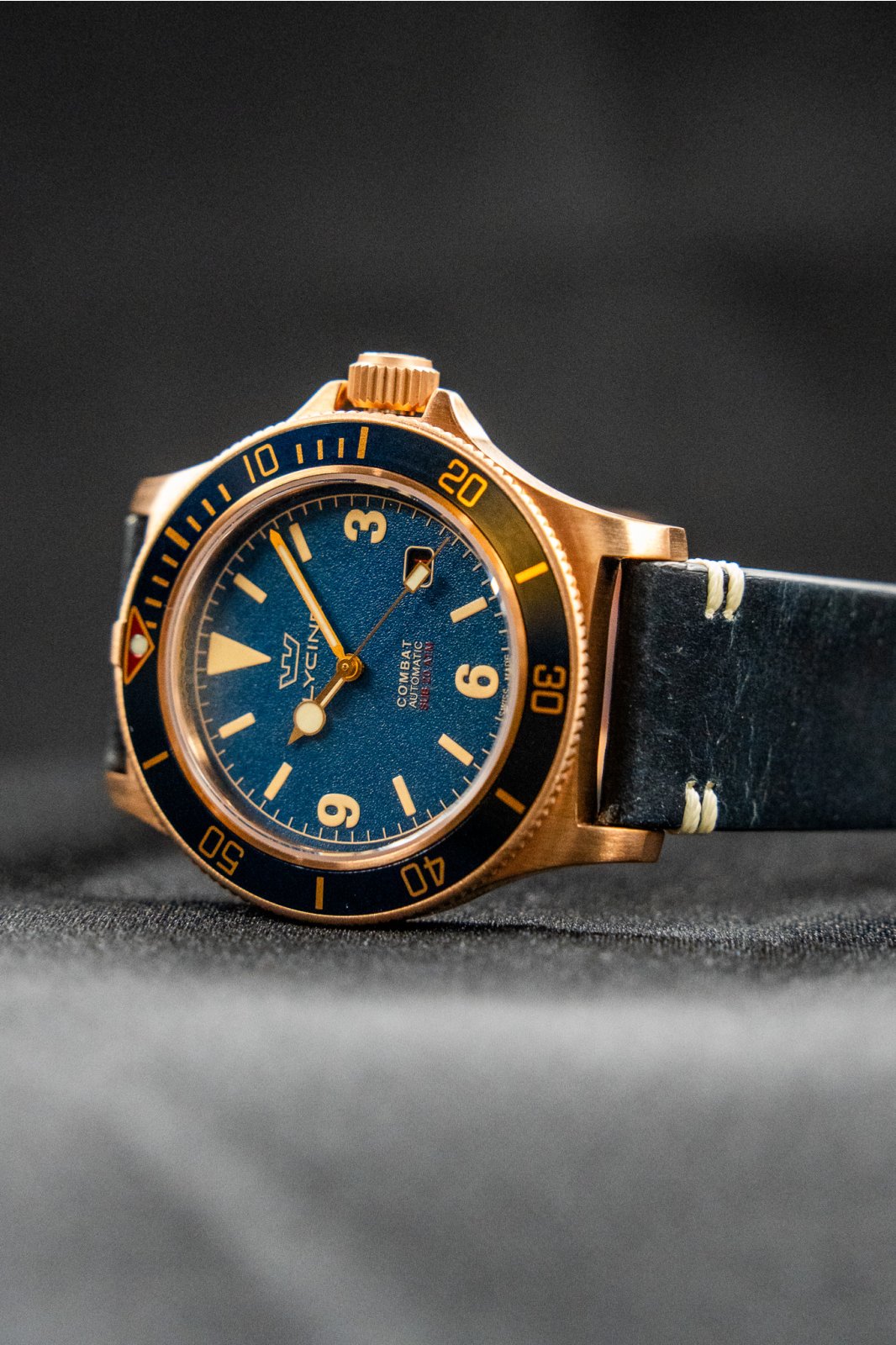 Glycine GL0421 - Combat Sub Bronze 42